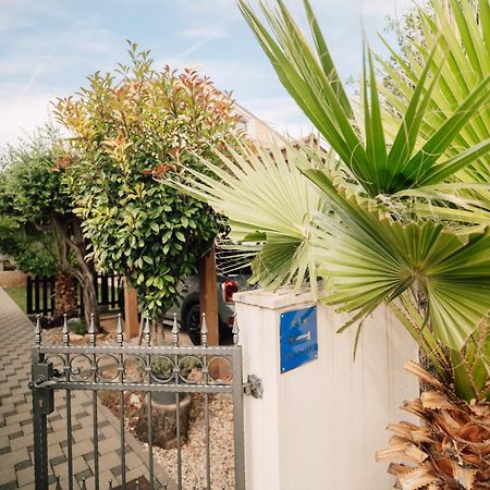 Modern Apartments With Loggia Terrace And Parking Zadar Exterior foto