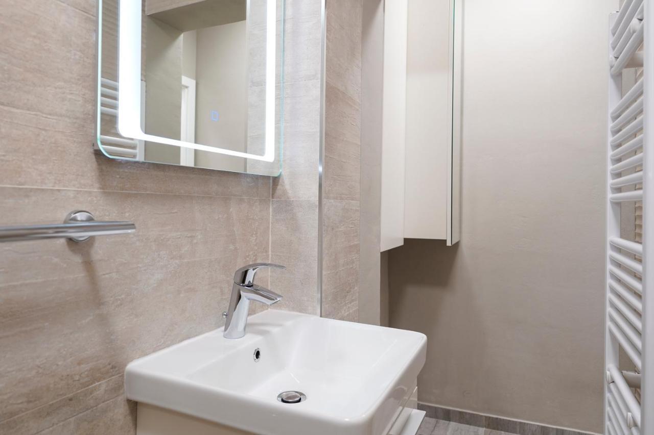 Modern Apartments With Loggia Terrace And Parking Zadar Exterior foto